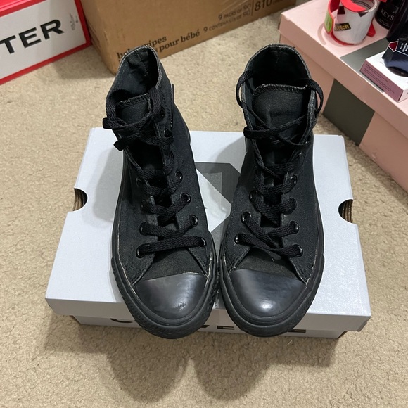 Converse Chuck Taylor All Black Canvas Sneakers - Picture 6 of 12